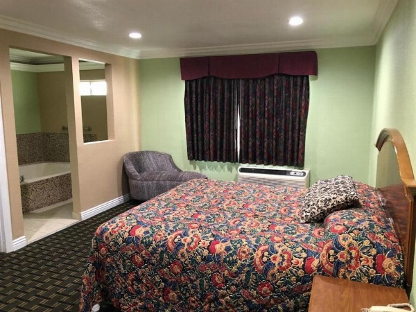 American Inn & Suites LAX Airport Main image